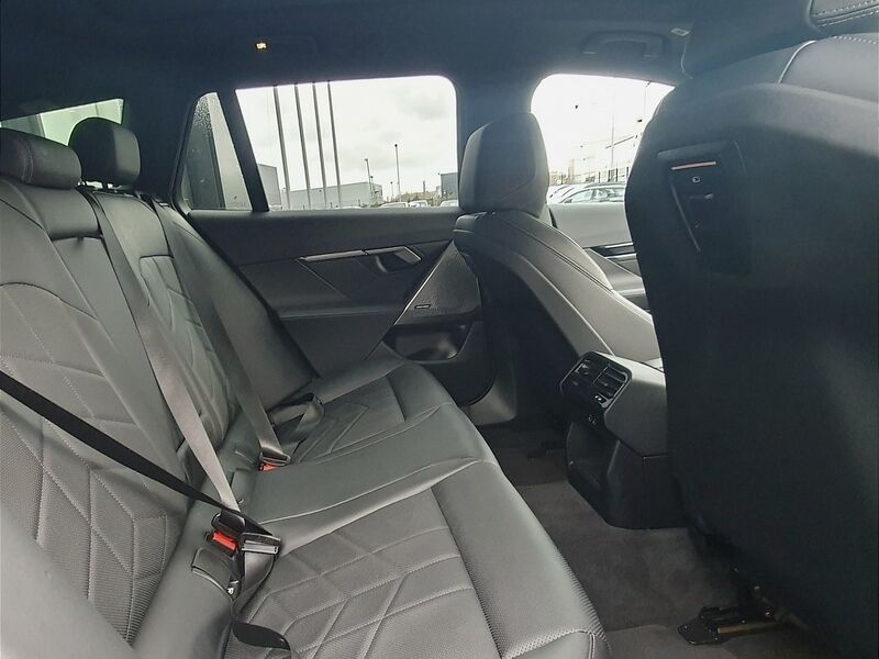 More views of BMW 5-Series