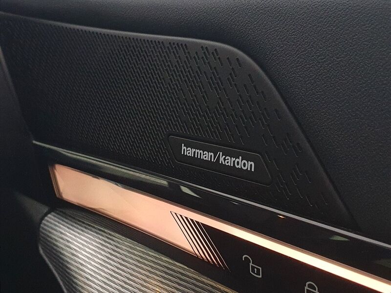 More views of BMW 5-Series