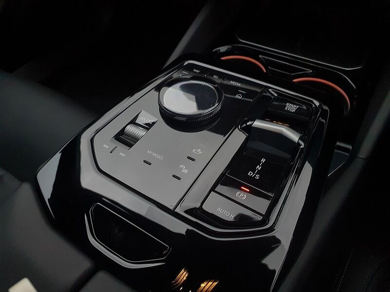 More views of BMW 5-Series