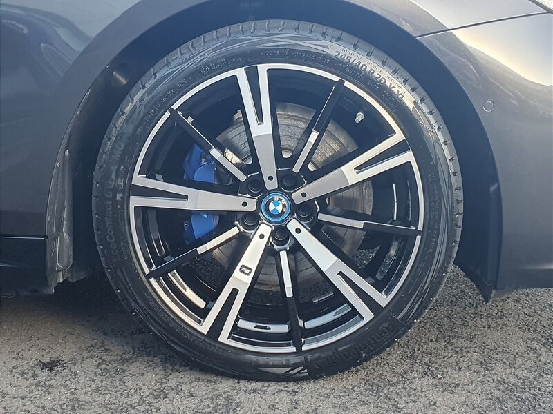 More views of BMW 5-Series