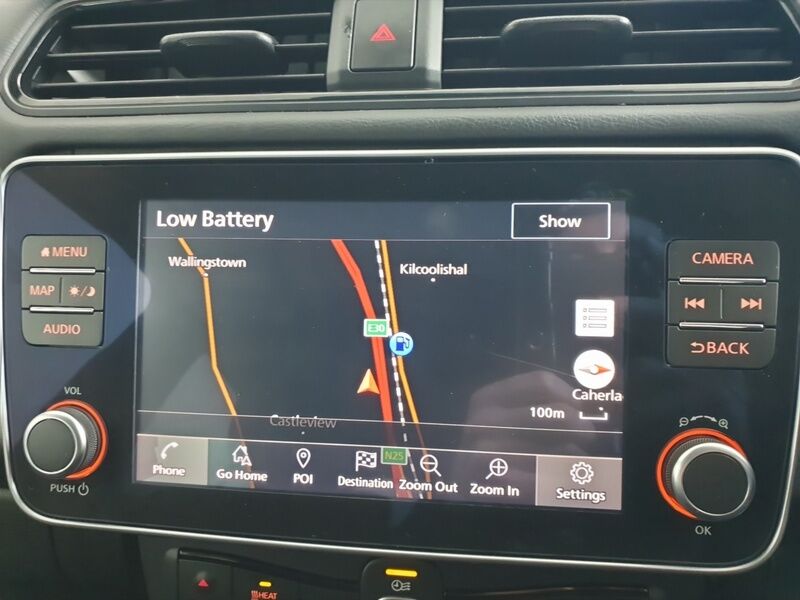 More views of Nissan Leaf