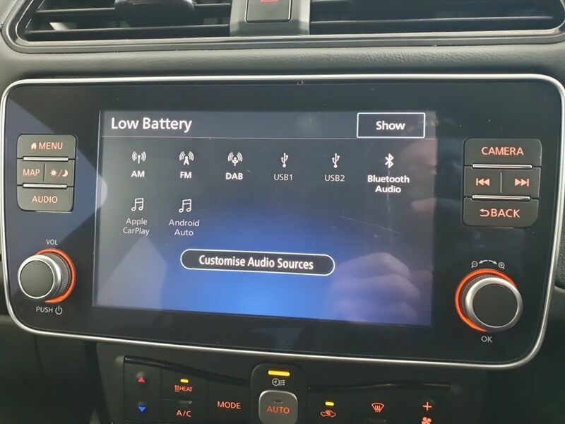 More views of Nissan Leaf