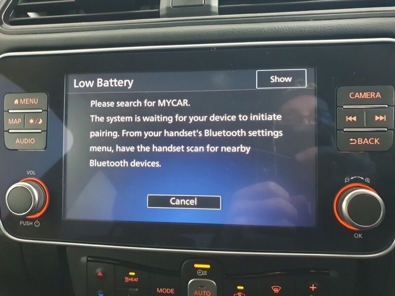 More views of Nissan Leaf