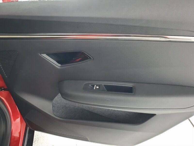 More views of Renault Scenic