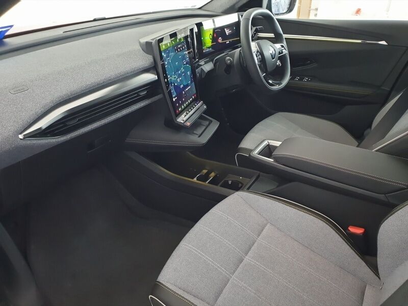 More views of Renault Scenic