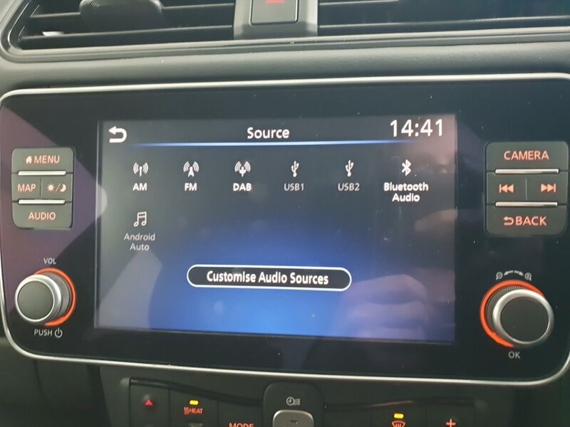 More views of Nissan Leaf