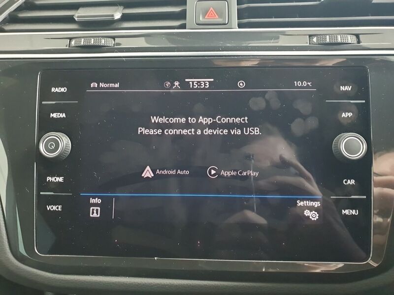 More views of Volkswagen Tiguan