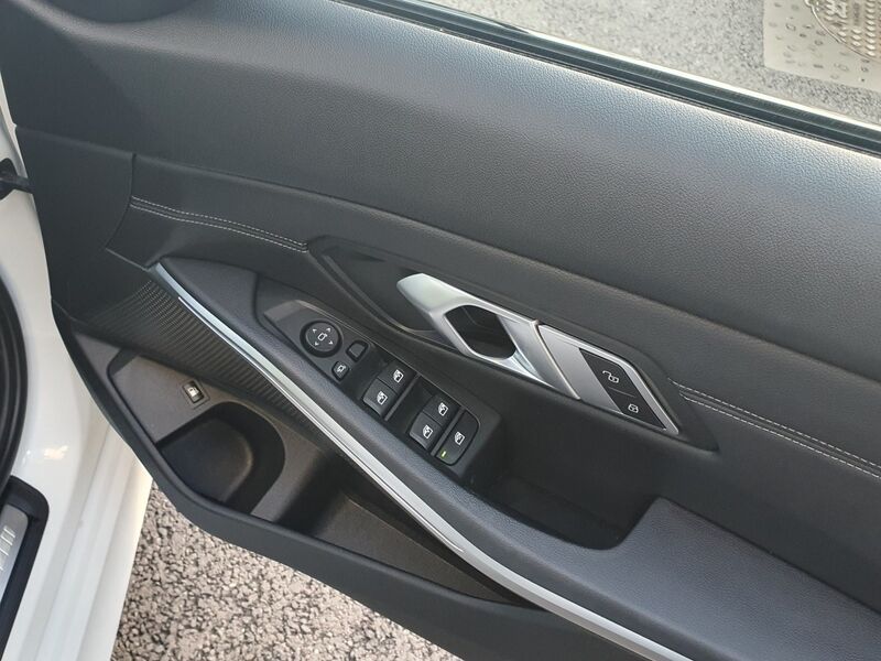 More views of BMW 3-Series