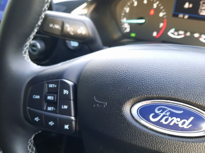 More views of Ford Puma