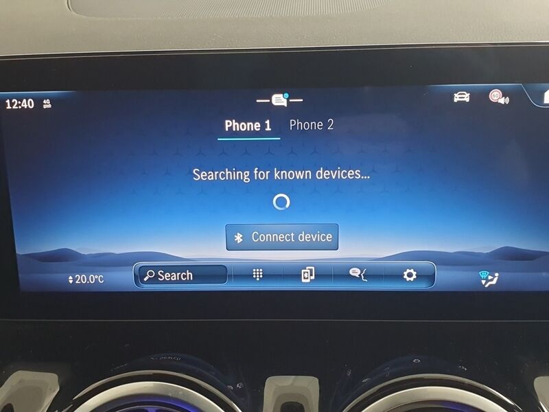 More views of Mercedes-Benz GLA