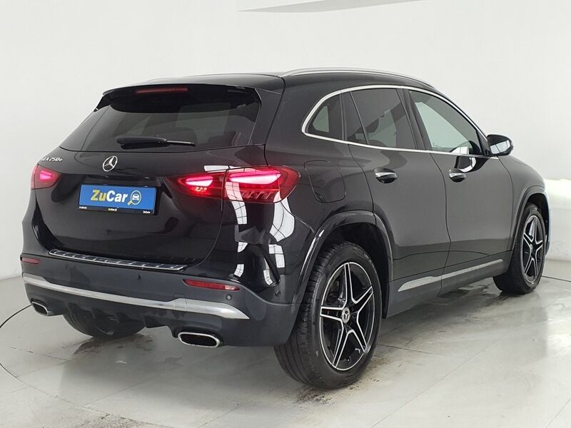 More views of Mercedes-Benz GLA