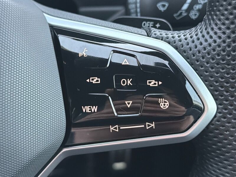 More views of Volkswagen Tiguan