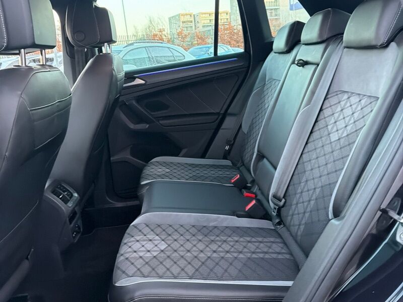 More views of Volkswagen Tiguan