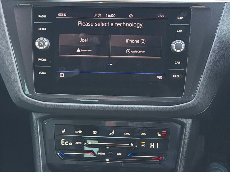 More views of Volkswagen Tiguan