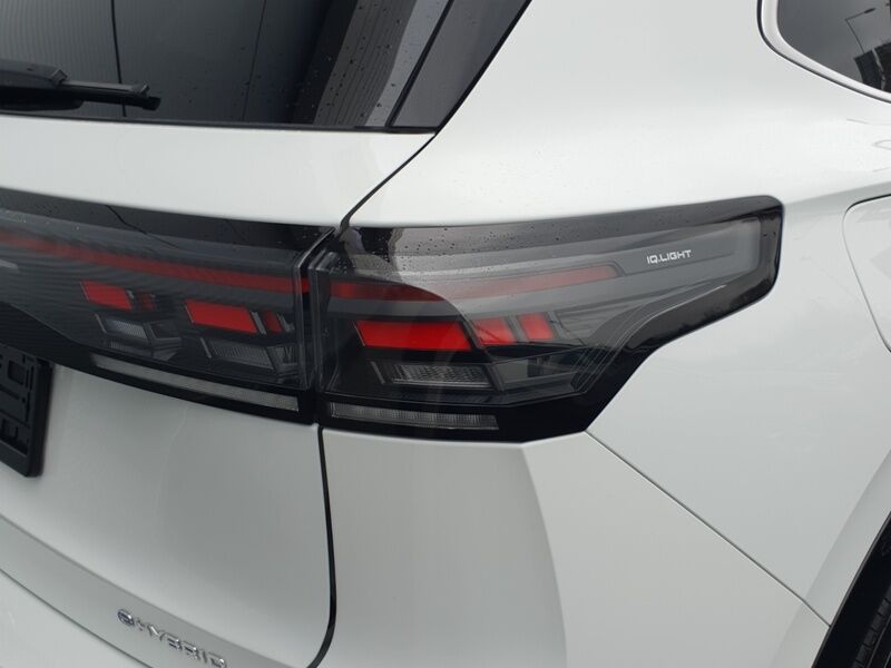 More views of Volkswagen Tiguan