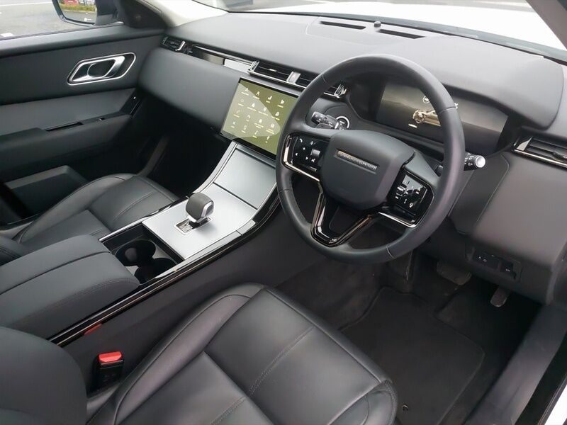 More views of Land Rover Range Rover Velar