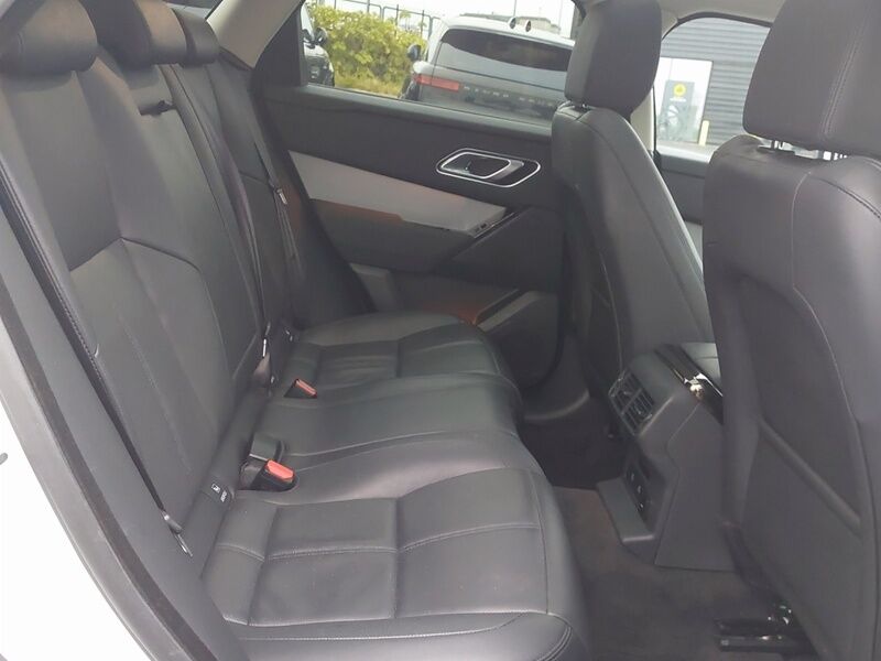 More views of Land Rover Range Rover Velar