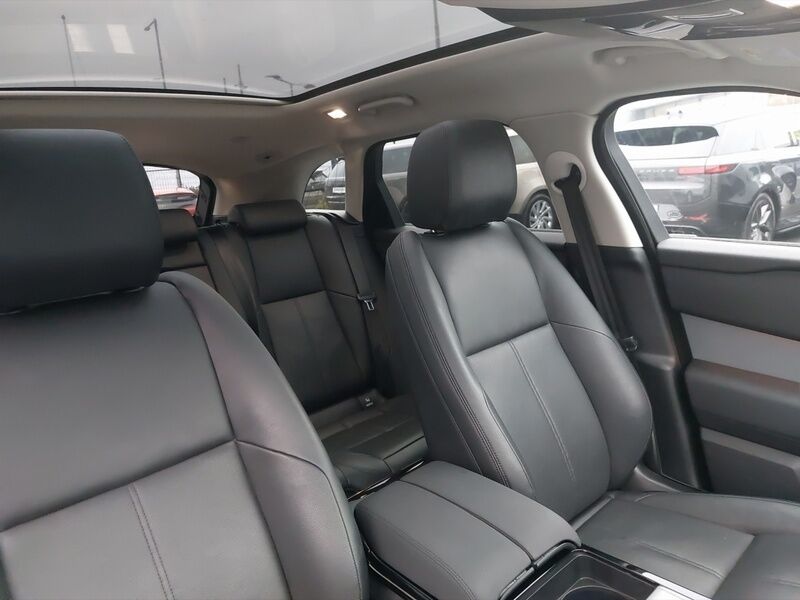 More views of Land Rover Range Rover Velar