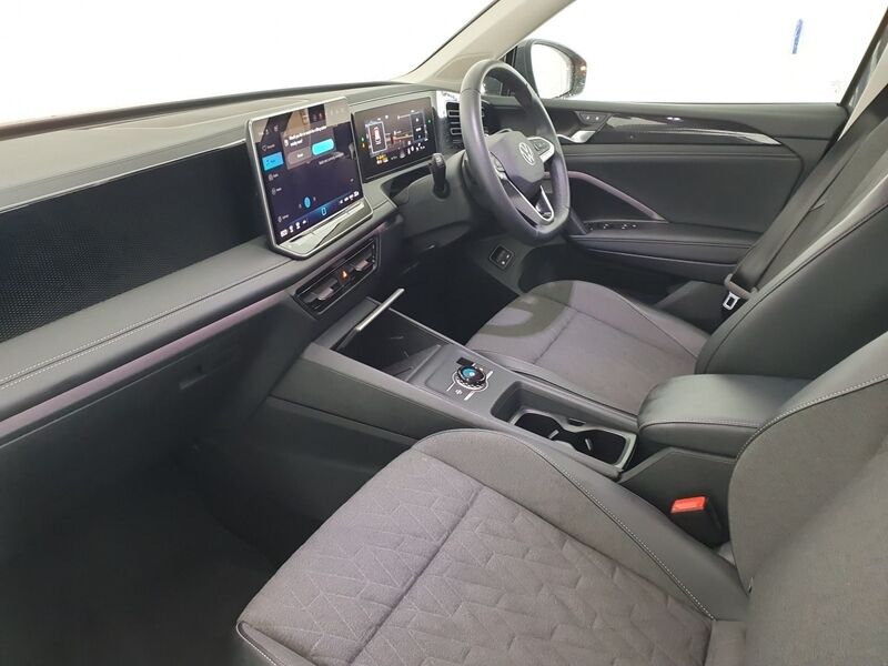 More views of Volkswagen Tiguan