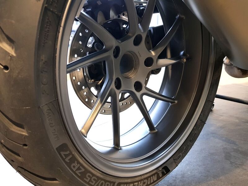 More views of BMW R 1250