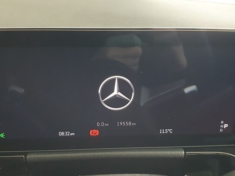 More views of Mercedes-Benz EQA