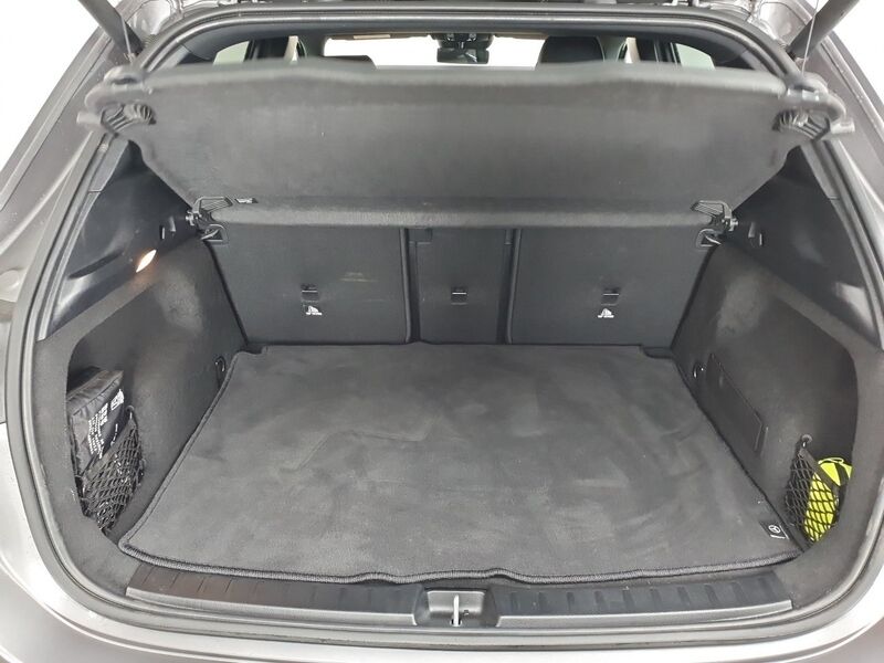 More views of Mercedes-Benz EQA