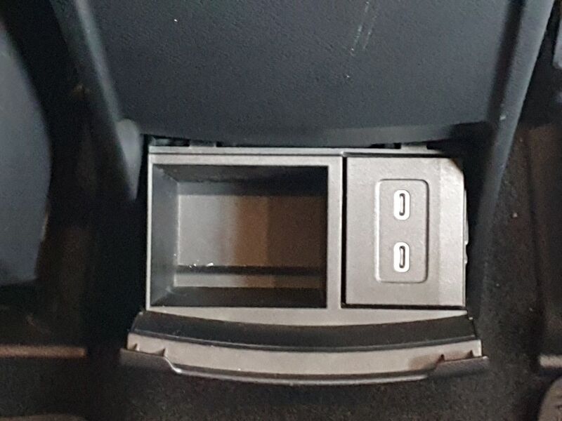 More views of Mercedes-Benz EQA