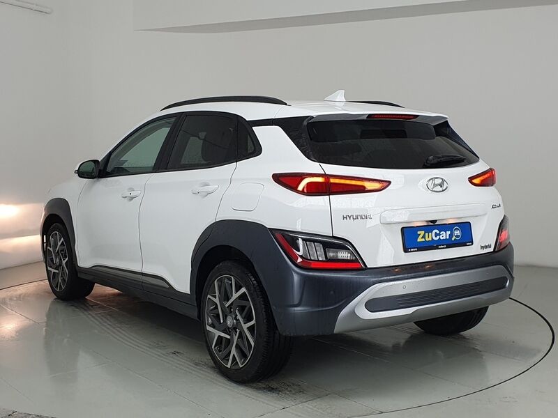 More views of Hyundai KONA