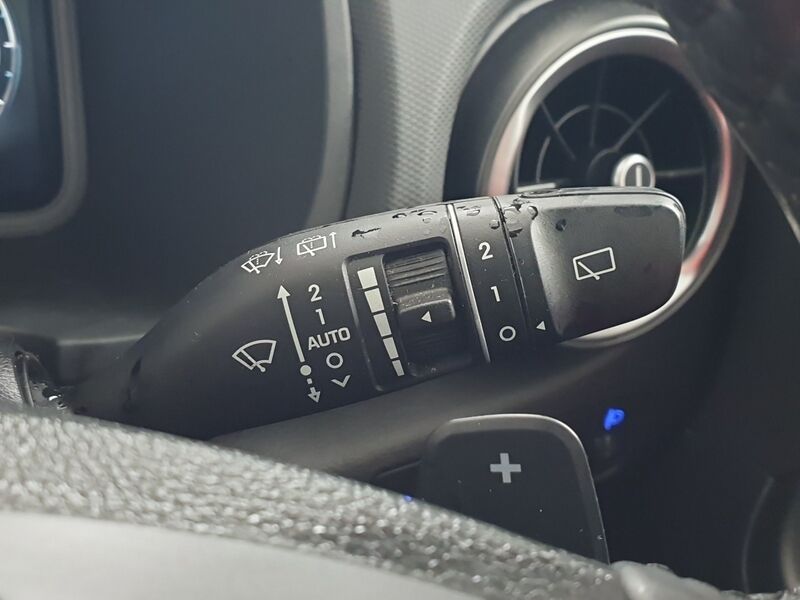 More views of Hyundai KONA