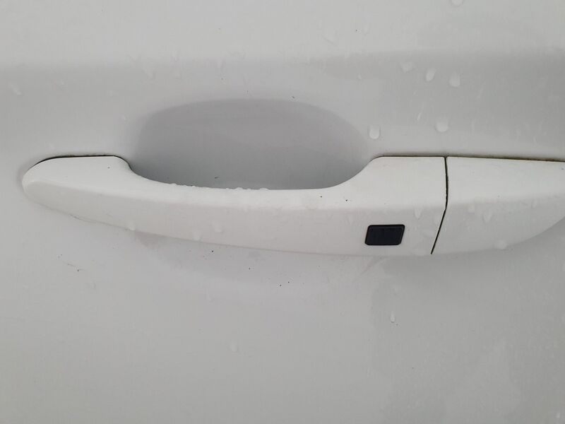 More views of Hyundai KONA