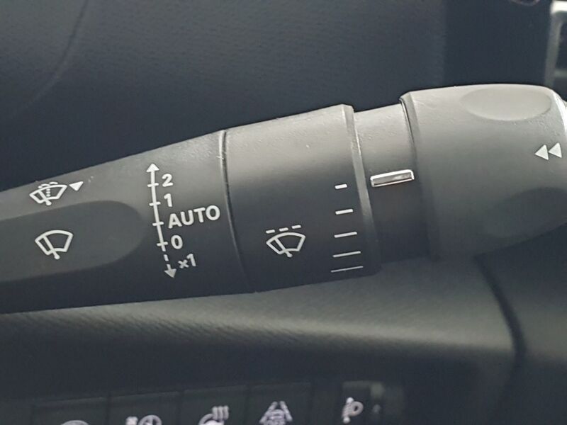 More views of Citroen e-C4