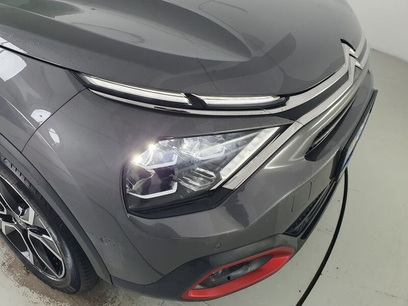 More views of Citroen e-C4