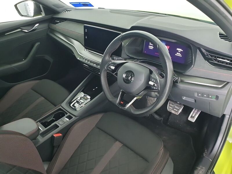 More views of Skoda Octavia