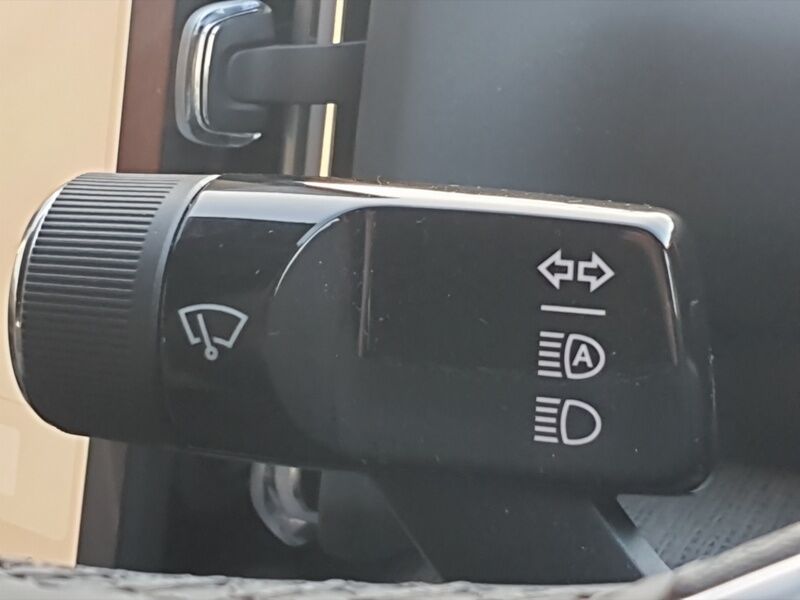 More views of Volvo EX30