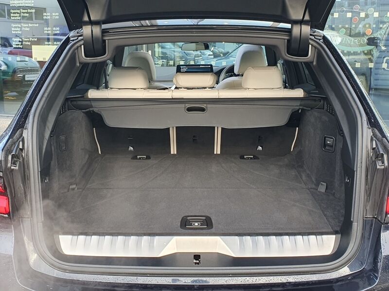 More views of BMW 5-Series