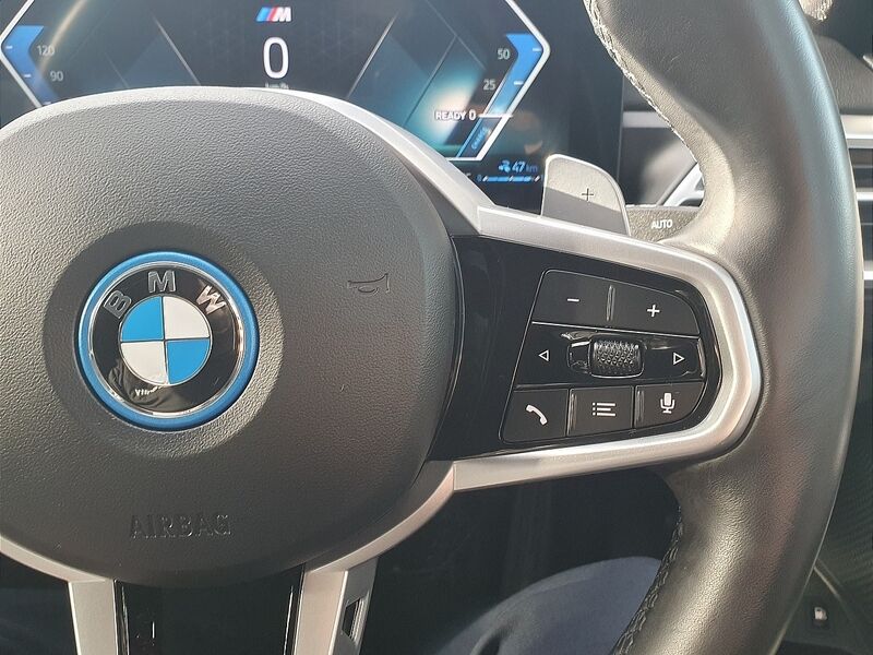 More views of BMW 3-Series