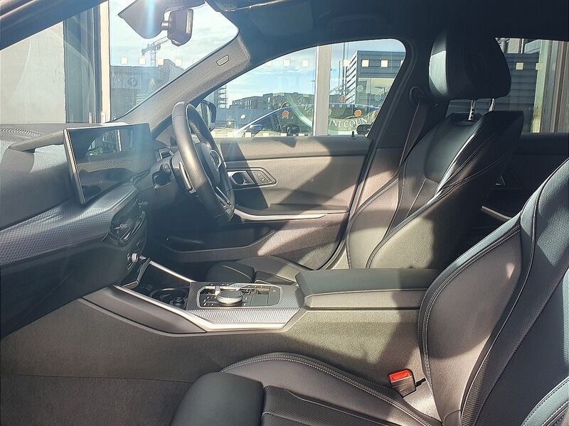 More views of BMW 3-Series