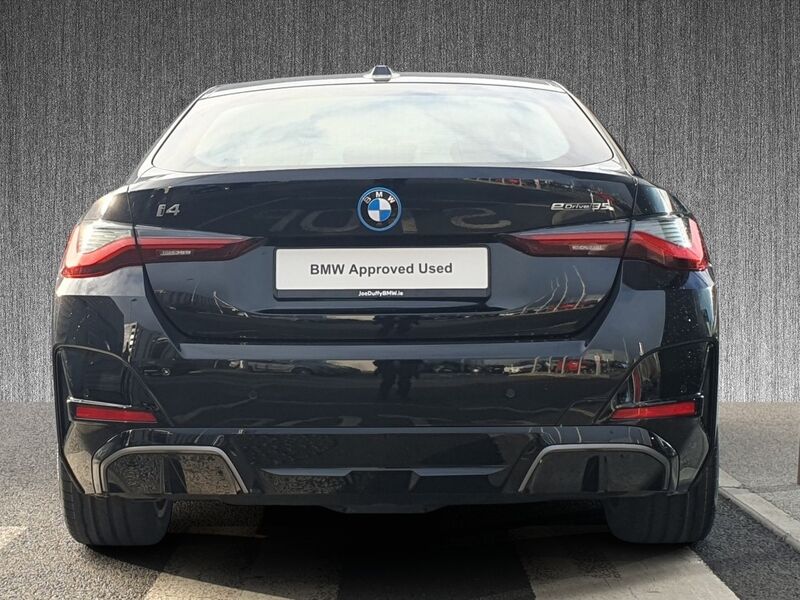 More views of BMW i4