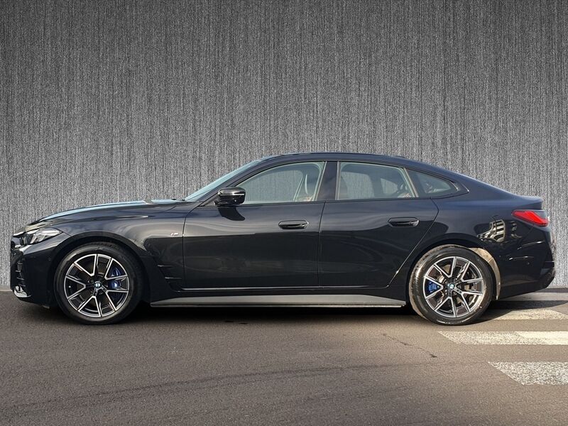 More views of BMW i4