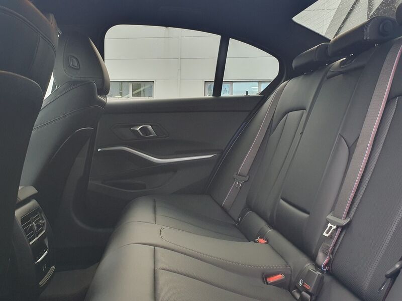 More views of BMW 3-Series