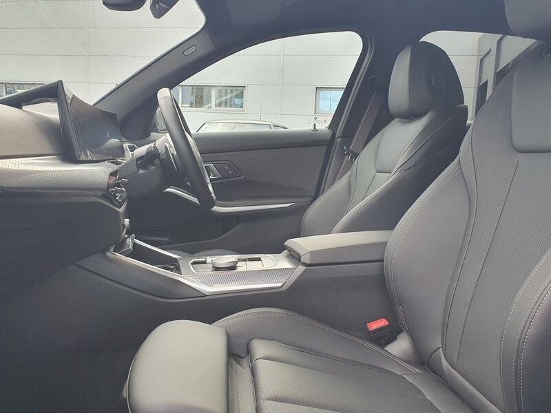 More views of BMW 3-Series