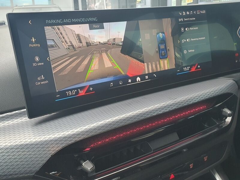 More views of BMW 3-Series