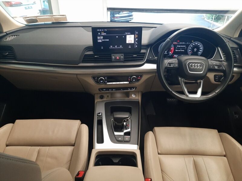 More views of Audi Q5