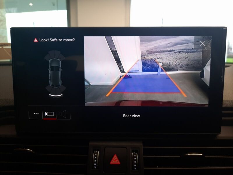 More views of Audi Q5