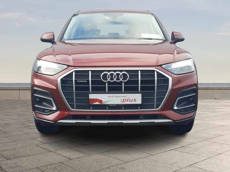 More views of Audi Q5