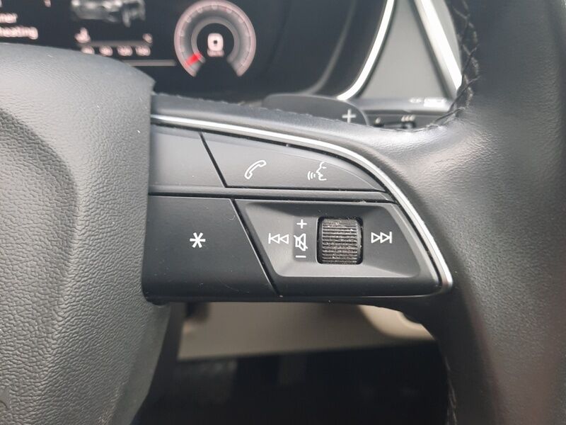 More views of Audi Q5