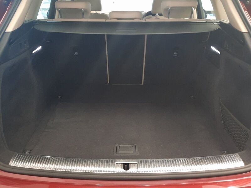 More views of Audi Q5