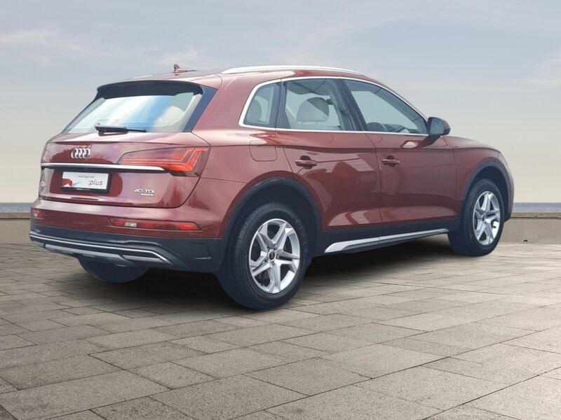 More views of Audi Q5