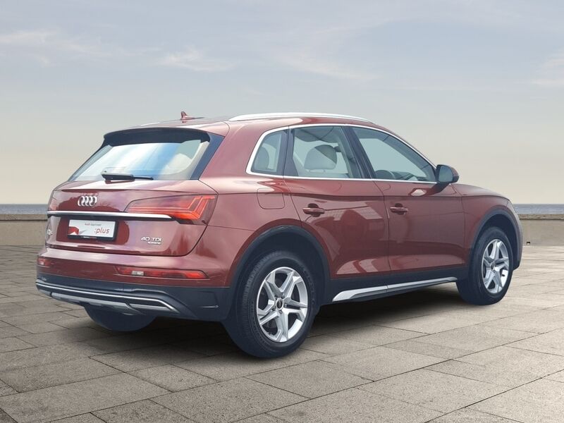 More views of Audi Q5