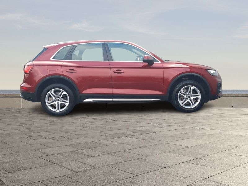 More views of Audi Q5